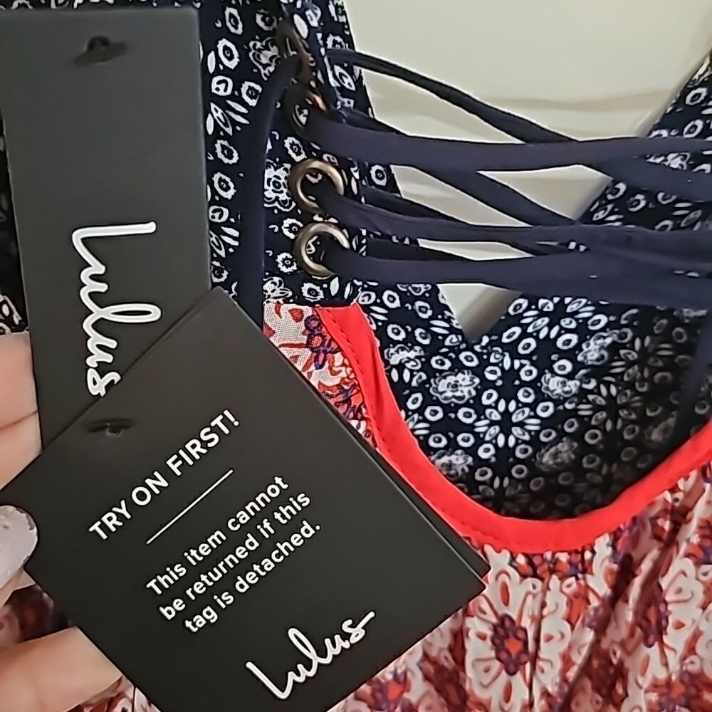 Lulus La Vie en Roses Navy Blue‎ and Red Floral Print Dress Size Small, NWT - Picture 7 of 9